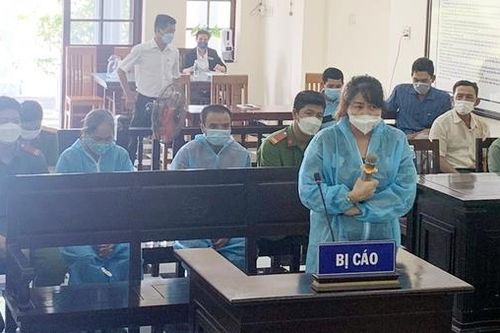 Trả hồ sơ điều tra bổ sung vụ án buôn lậu Út Vàng cầm đầu