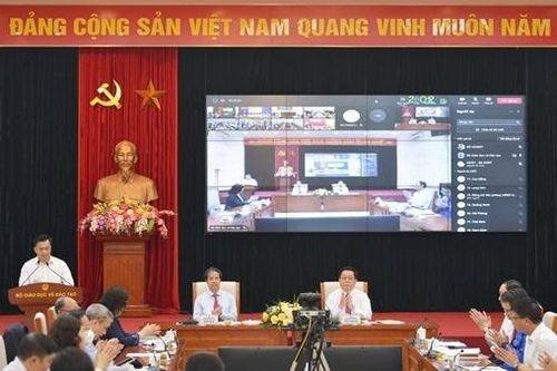 Giáo dục lý tưởng, đạo đức, lối sống cho thế hệ trẻ là nhiệm vụ mang tính chiến lược