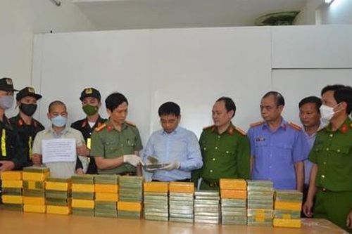 Phá đường dây ma túy xuyên quốc gia, thu 550.000 viên thuốc lắc, 72 bánh heroin