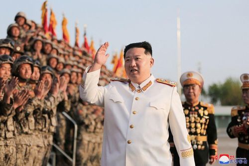 Ông Kim Jong Un kêu gọi củng cố sức mạnh quân đội