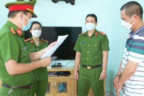 Bắt nhân viên công ty phân bón tham ô và lừa đảo chiếm đoạt tài sản