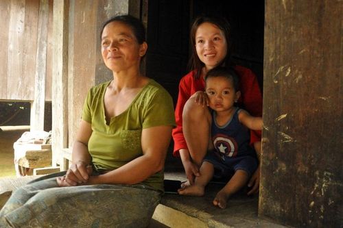 Tháng Tư, nơi đầu nguồn biên giới... (Kỳ cuối: Thương nhau ta cùng về đất Việt...)