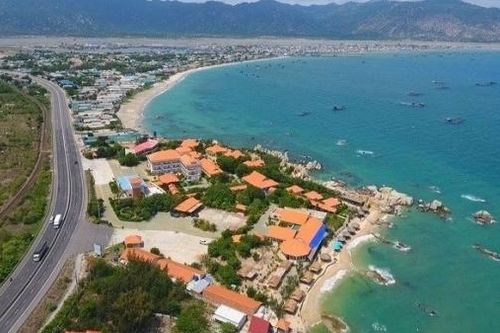 Hồi sinh nét đẹp văn hóa dân tộc thiểu số, tạo sức bật cho du lịch Bình Thuận