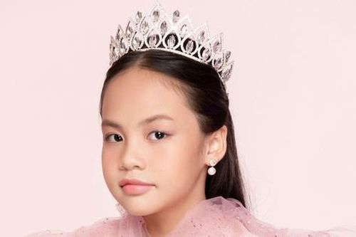 Phùng Hiểu Anh dự thi Hoa hậu nhí Liên hợp quốc Quốc tế