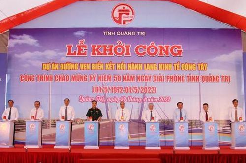 Chủ tịch nước Nguyễn Xuân Phúc dự lễ khởi công đường ven biển hơn 2.000 tỷ ở Quảng Trị