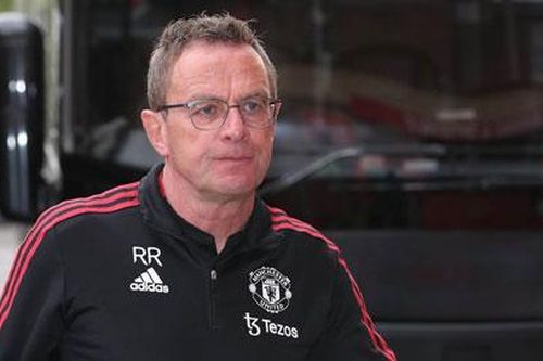 Rangnick sắp dẫn dắt ĐT Áo, vẫn cố vấn cho MU đến 2024