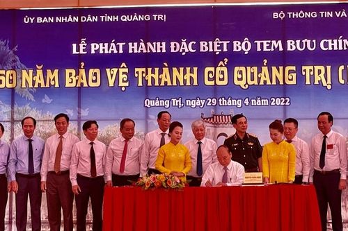 Phát hành bộ tem '50 năm bảo vệ Thành cổ Quảng Trị'