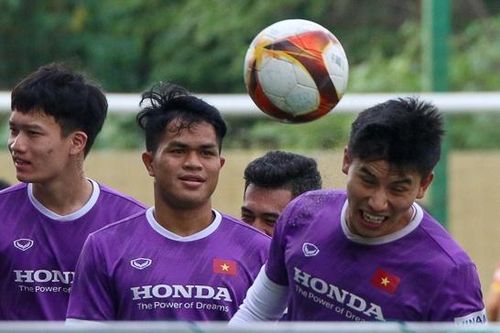 Tuyển Olympic Việt Nam tập trung với 24 cầu thủ