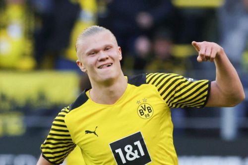 Haaland lập hat-trick trong ngày Dortmund thất bại
