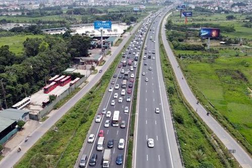 Toàn cảnh giao thông cả nước ngày đầu nghỉ lễ 30/4 - 1/5