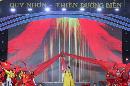Bình Định: khởi động mùa lễ hội du lịch biển sôi động