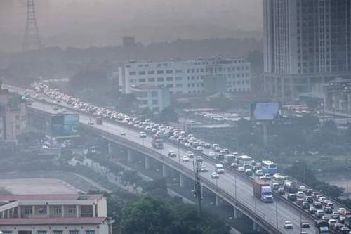 Ùn tắc giao thông từ chiều 29 đến sáng 30-4, trạm thu phí Cao Bồ xả trạm