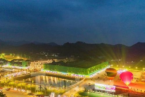 Bừng sáng sắc màu dân tộc trong 'Lễ hội kỳ hoa Lạng Sơn 2022'