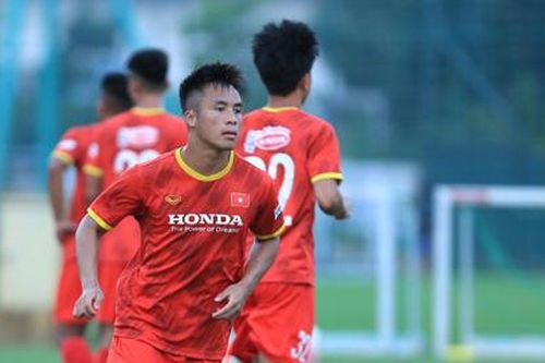 Tiền vệ Nguyễn Trọng Long: Phương án dự phòng nơi tuyến giữa U23 Việt Nam