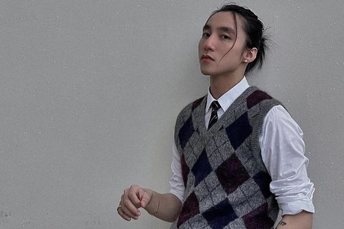 Sơn Tùng thiệt hại ra sao sau ồn ào liên quan đến MV mới?