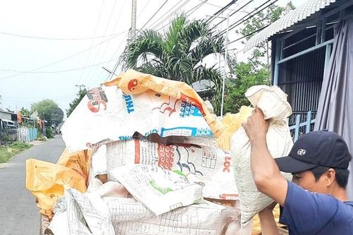 Hỗ trợ, giúp đỡ người lầm lỗi hòa nhập cộng đồng