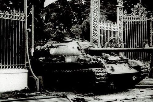 Cánh quân báo chí trong mùa xuân 1975