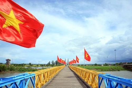 Miền đất của 2 dòng sông giới tuyến