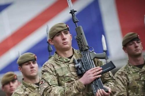 Anh điều 8.000 quân tham gia tập trận với NATO