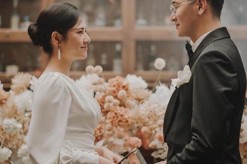 Việt Hoa 'Hương vị tình thân' chụp ảnh cưới với bạn trai