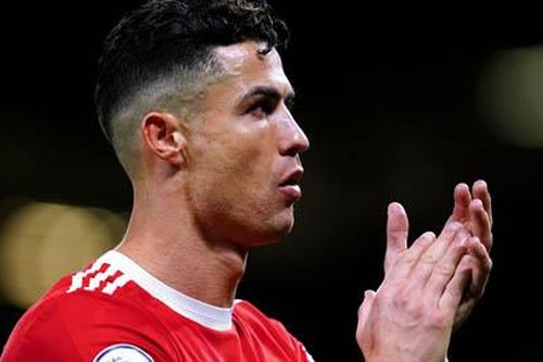 Rangnick: 'Ten Hag cần tìm hiểu xem Ronaldo có muốn ở lại MU không'