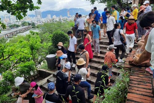 Các điểm du lịch ở Nha Trang hút khách dịp lễ