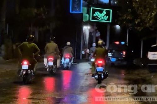 Theo chân Đoàn liên ngành kiểm tra quán beer club ở Thủ Đức trong kỳ nghỉ lễ