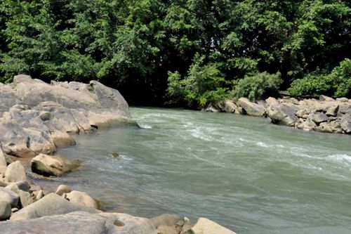 Một thanh niên thiệt mạng dưới sông Sêrêpốk khi đi chơi lễ