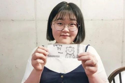 Cô gái Hàn Quốc mua nhà nhờ tằn tiện, xin thức ăn thừa