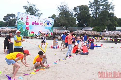 Quảng Ninh đón hơn 300 nghìn lượt khách du lịch trong kỳ nghỉ lễ