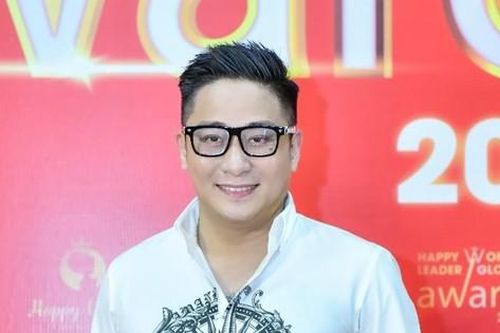 Hoang mang tột độ khi 'ngôi sao phim VTV' tiết lộ chuyện bị 'quấy rối' ngay trên máy bay