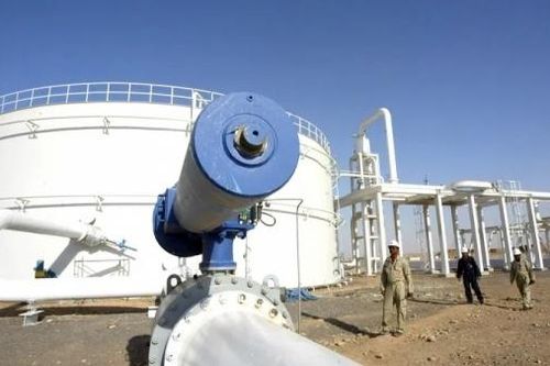 Khu vực nhà máy lọc dầu Erbil ở Iraq bị tấn công