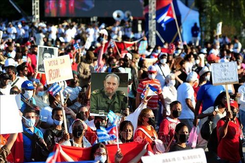 Hàng triệu người dân Cuba tuần hành kỷ niệm Ngày Quốc tế lao động 1/5