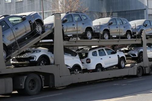 Hãng ô tô Renault sẽ bán tài sản ở Nga với giá 1 ruble