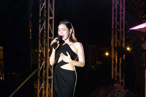 Lệ Quyên đăng clip khoe đưa con trai riêng đi show cùng, Lâm Bảo Châu phản ứng thế nào?