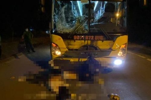 3 thanh niên có hơi men đi chung xe máy, tử nạn khi lao qua ngã tư