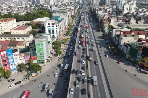 Giao thông Hà Nội không ùn tắc kéo dài trong ngày nghỉ lễ cuối cùng