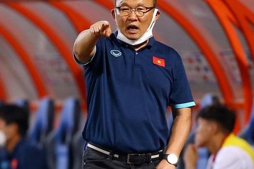 Vì sao thầy Park 'sợ bị đánh'?