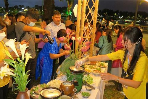 Tạo ấn tượng tốt đẹp để du khách quay trở lại với mảnh đất Cố đô