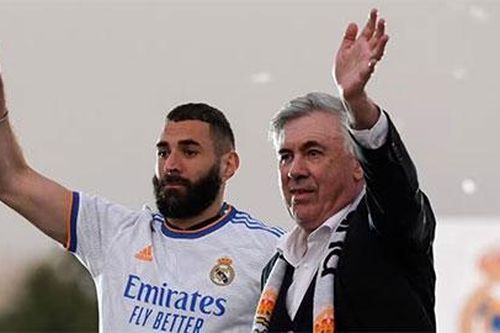 Ancelotti úp mở việc nghỉ hưu sau thành công với Real Madrid