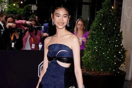 Sao nữ Squid Game mặc sai dress-code ở Met Gala 2022?