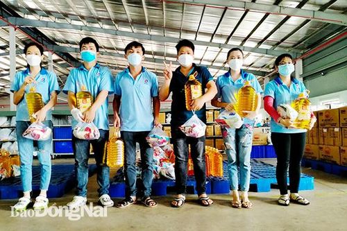 Khởi động nhiều hoạt động trong Tháng Công nhân năm 2022