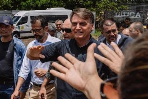 Brazil: Ông Bolsonaro nỗ lực 'lấy lại lòng tin'
