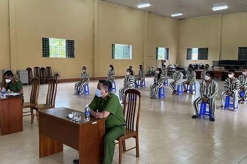 13 phạm nhân đủ điều kiện được tha tù trước thời hạn có điều kiện đầu năm 2022
