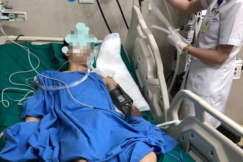 Nam thanh niên nguy kịch sau khi hút thuốc lào