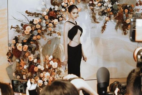 Những màn tỏa sáng trên thảm đỏ của 'Nữ hoàng nội y' Ngọc Trinh