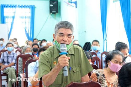Tích cực đóng góp ý kiến xây dựng địa phương, đất nước