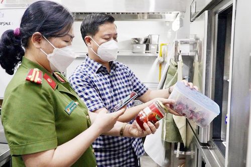 Bảo đảm điều kiện an toàn vệ sinh thực phẩm phục vụ SEA Games 31
