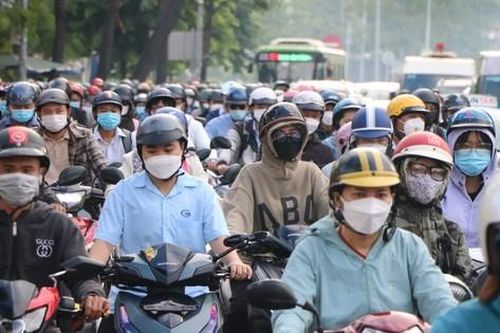 TP HCM kẹt xe nghiêm trọng trong ngày đầu người dân đi làm sau lễ 30/4 - 1/5