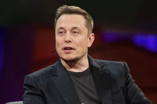 Elon Musk chỉ trích thuế Internet của Apple 'gấp 10 lần bình thường'